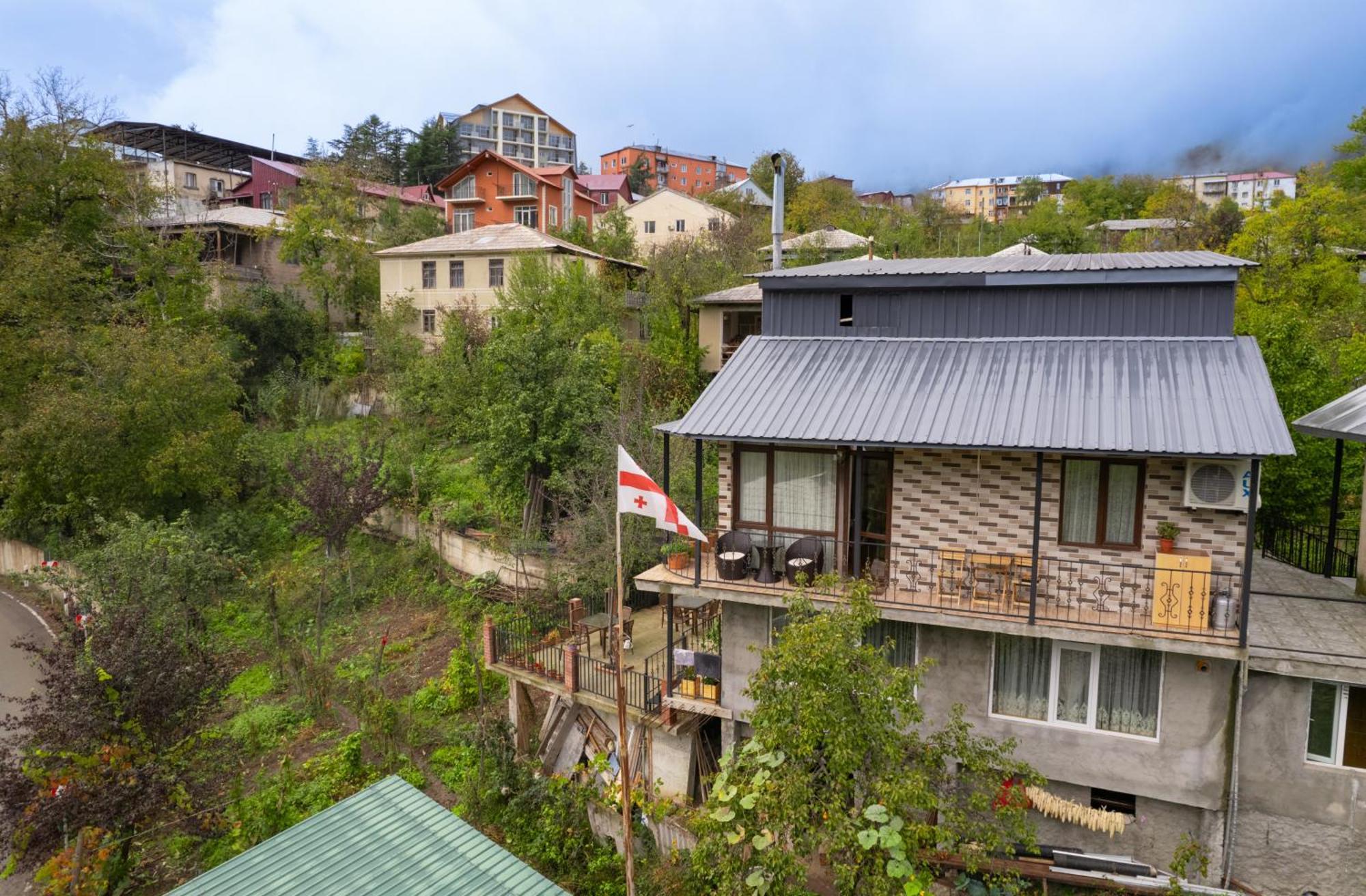 Guest House Sunrise Khulo Exterior photo