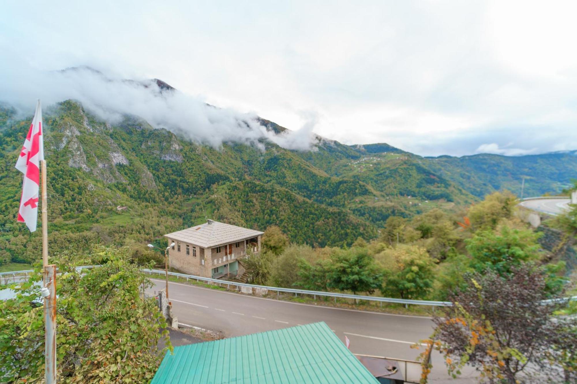 Guest House Sunrise Khulo Exterior photo